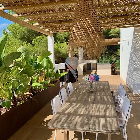 Casa Toni Moraira Holiday home *